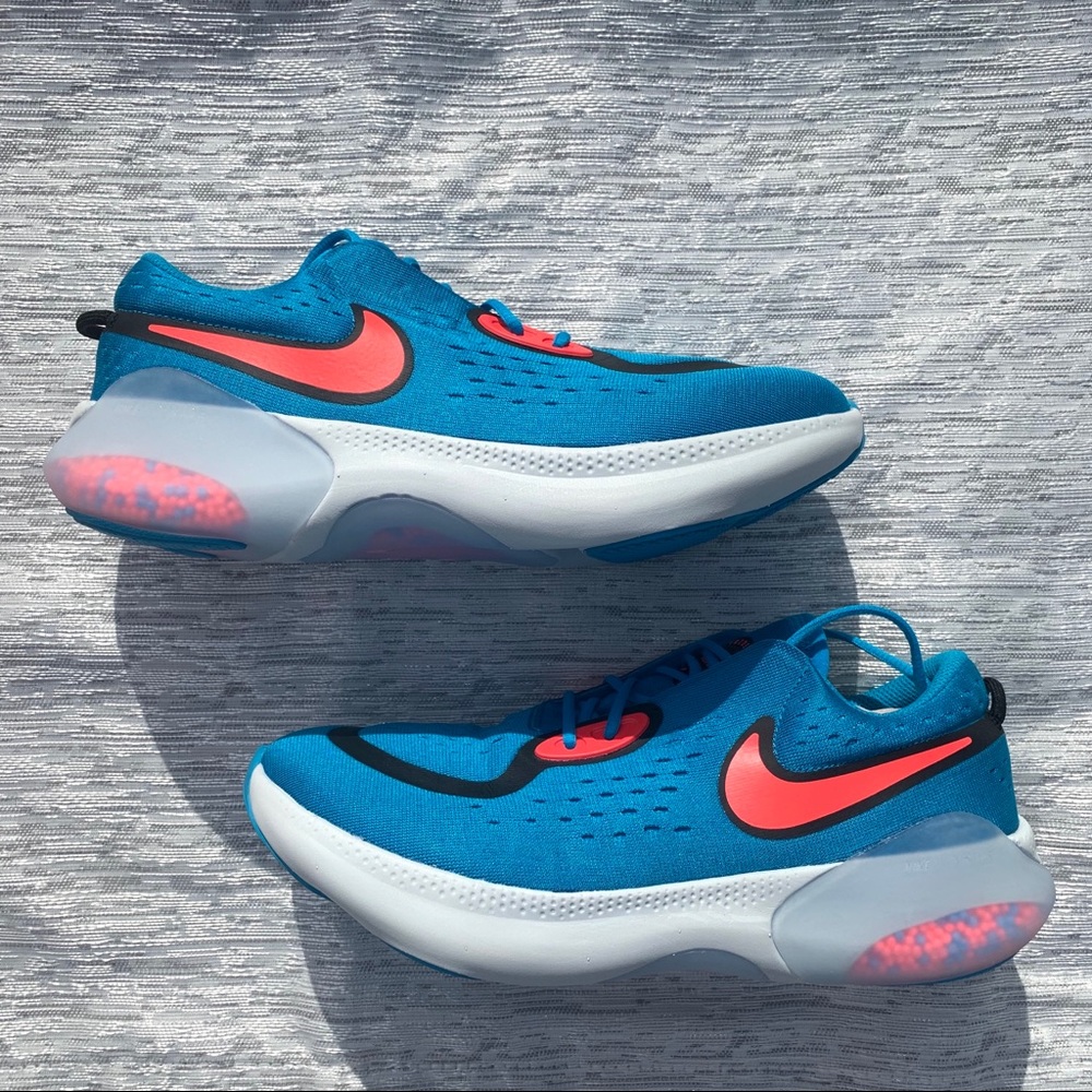 Nike Runners - Picture 3 of 7